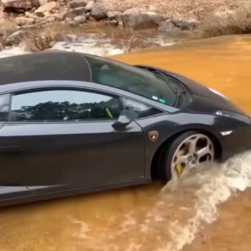 Lamborghini playing water, for the first time