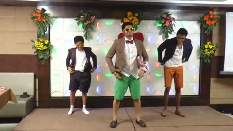 Standing comedy Dance mix songs Sandip Dabhade Dashing Dance Crew_480p