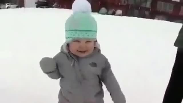 Skiing children