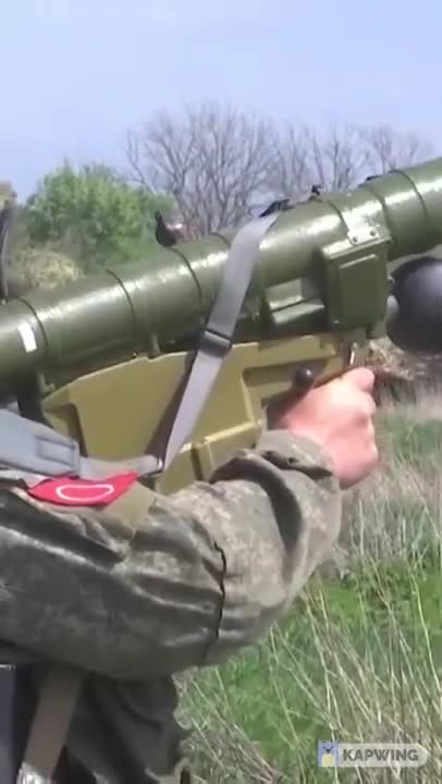 Russian soldiers with RPGS