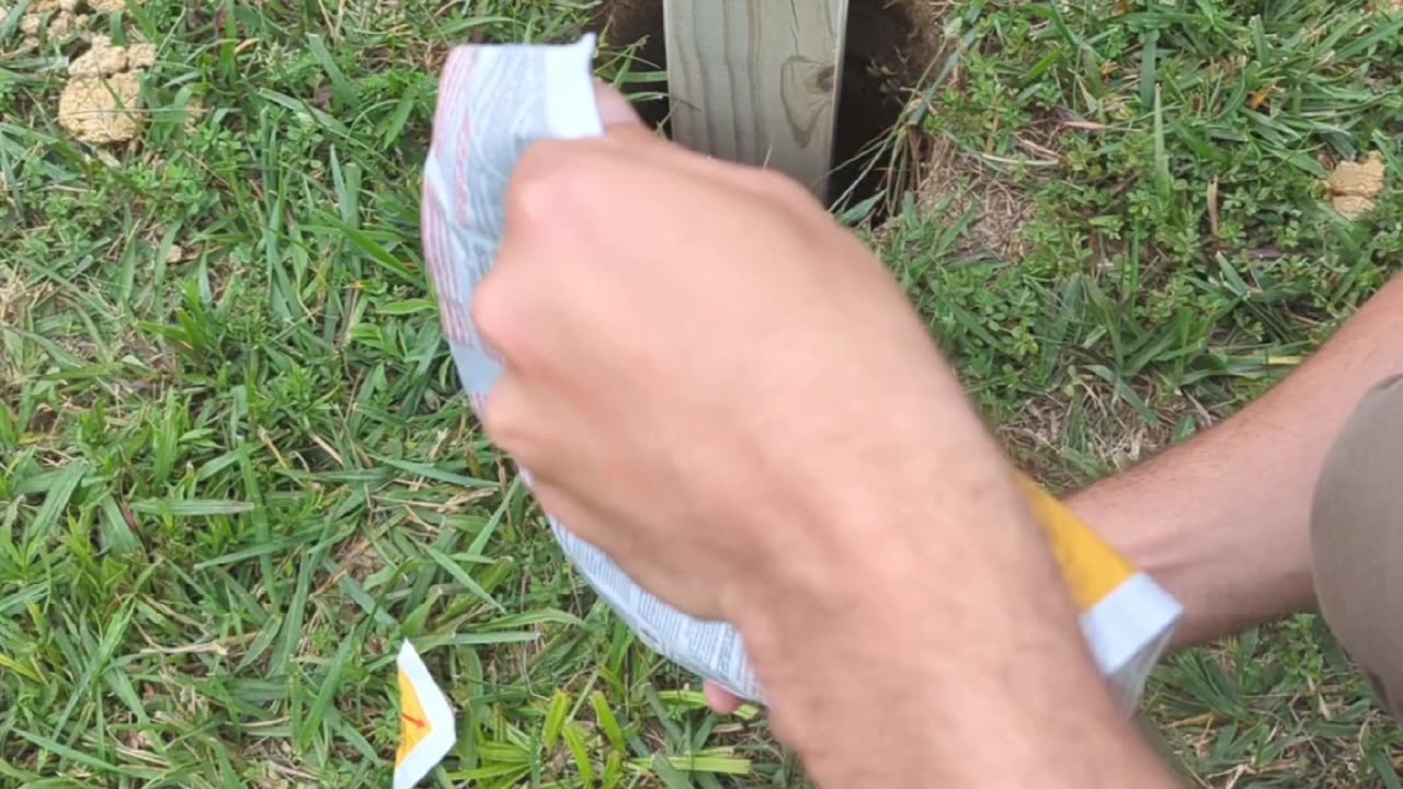 Setting clothes line posts