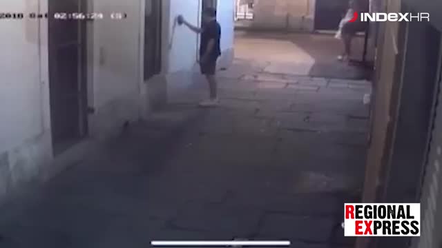 U Puli osvanuli grafiti na ćirilici