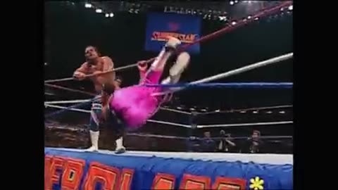 (1992.08.29) Bret Hart vs British Bulldog - Intercontinental Title Match - SummerSlam '92 - WWF