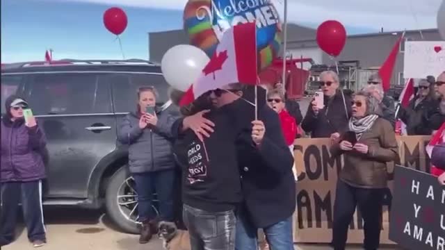 Freedom Convoy Organizer Tamara Lich Is Welcomed Home After spending 20 days in prison