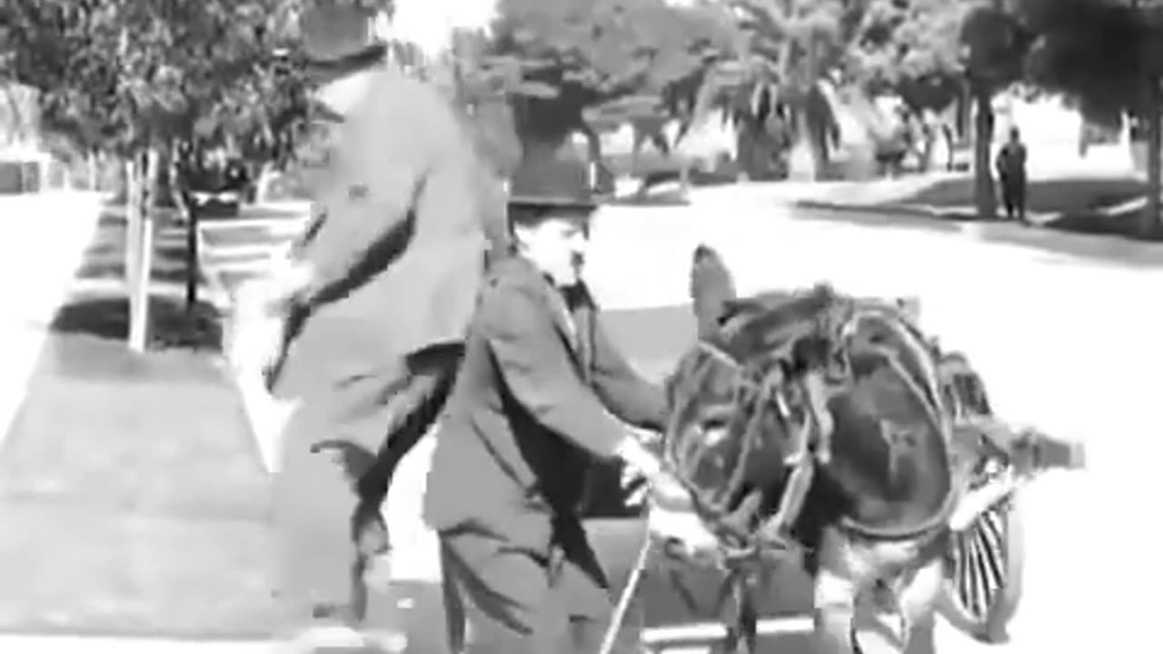 Charlie chaplin/Charlie chaplin comedy video