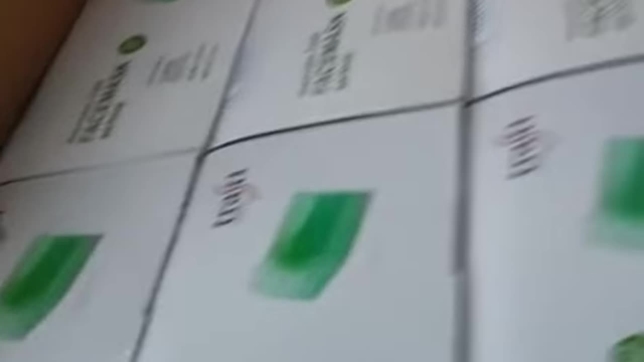 20200306文贵先生GETTR¹：感谢台湾，日本，香港的战友们为我们的战友还有法制基金的捐款者．几周以来冒着风险一直发送口罩！一切已经开始！