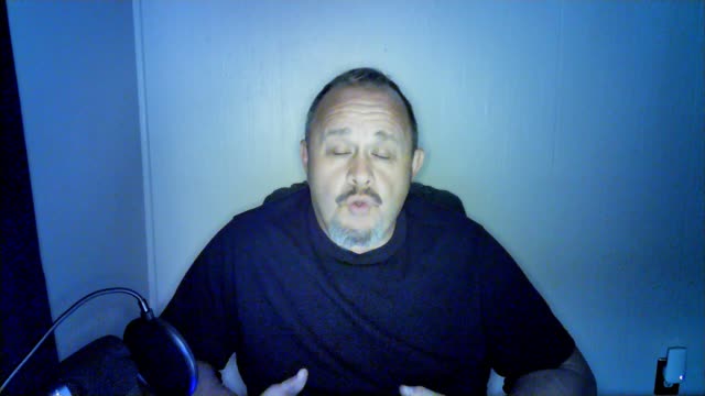 Mike on Mic Gender
