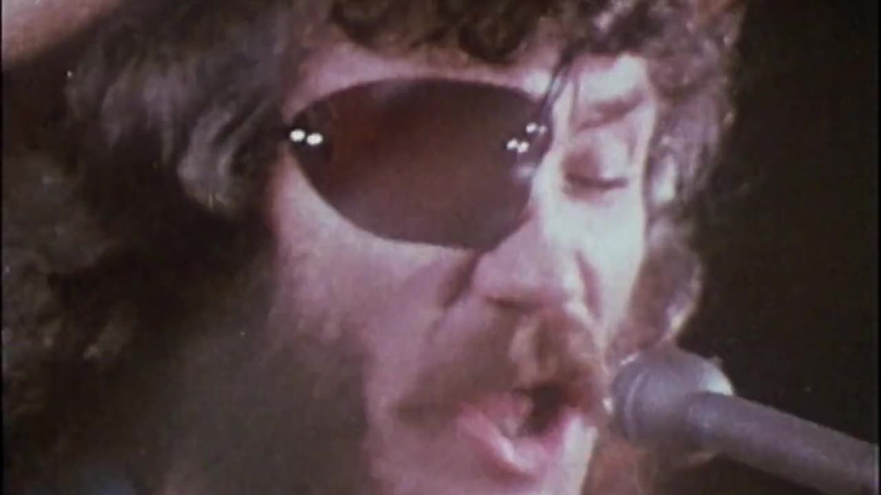 Dr. Hook & The Medicine Show ~ "Sylvia's Mother"