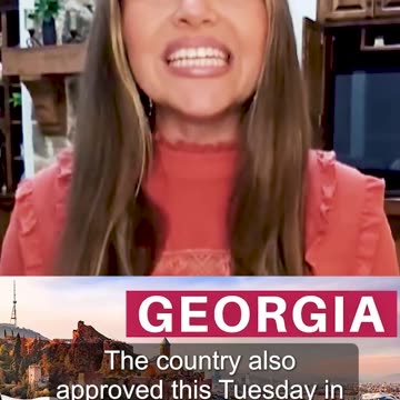 Una ley que permitirá la prohibición de desfiles de orgullo y exhibiciones de símbolos LGBTQ+.