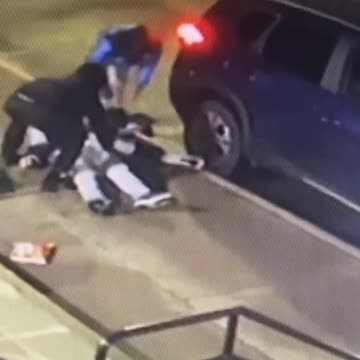 2 Men beat and rob elder man