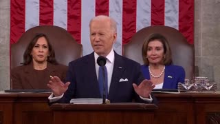 Biden Announces Ban of Russian Aircraft From American Airspace