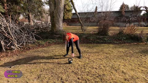 Kettlebell Hand to Hand Stop Start Swing in the Safety Zone