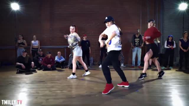 Decemberadio ~ Dangerous ~ Remix 1