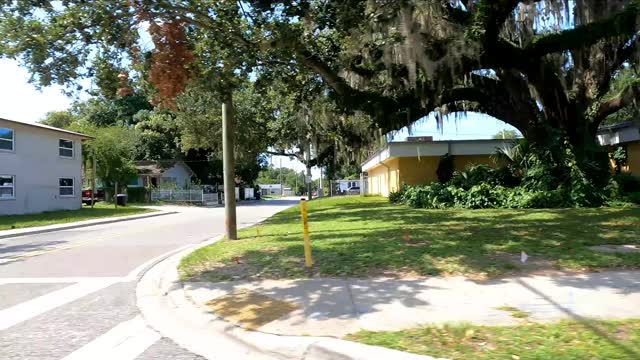 (00402) Part Two (P) - Tampa, Florida. Driving the Hood!