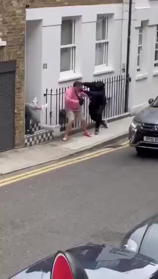 Lawlessness: Gun Rights and real tough Police Officers are needed! Not government Guards!