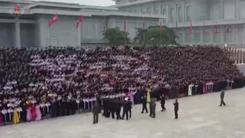 North Korean TV broadcasted a scene of Kim Jong-un meeting with students