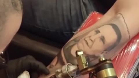 Fisrt prosthetic tatoo gun arm: by JL Gonzal & worn by JC Sheitan Tenet
