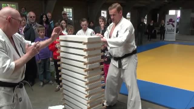KYOKUSHIN KARATE - Demonstration
