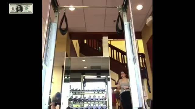 When over smart people go to gym. #very funny video