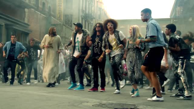 LMFAO ft. Lauren Bennett, GoonRock - Party Rock Anthem (Official Video)