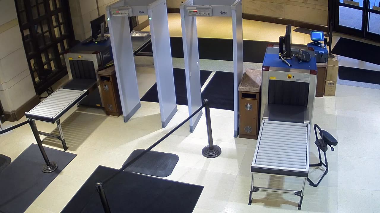 7151CVCULSScreeningMetalDet3_2021-01-05_16h00min02s877ms.mp4