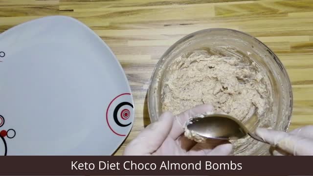 Keto Choco Almond Fat Bombs | Easy Keto Diet Recipe