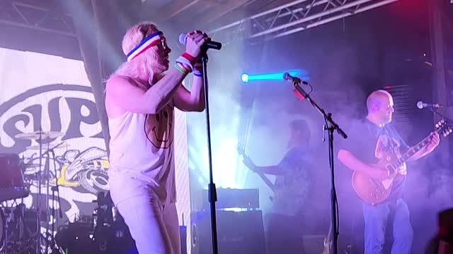 Super Bee "Working For The Weekend" Loverboy Cover