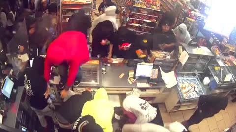 Flash Mob Looting in a Democrat City Near You