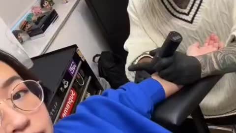 Girls first tattooVSboys first tattoo