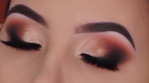 smokey glamorous eye makeup bridal makeup inspiration mp4.