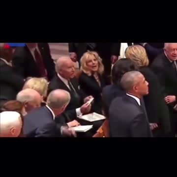 Envelopes at George Bush funeral