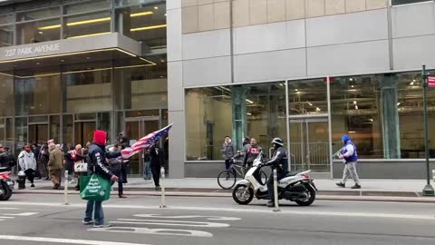 NEW YORKERS Receive hero’s welcome to the Canadian HQ NYC