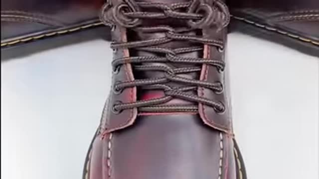 How to tie your shoelaces like an expert