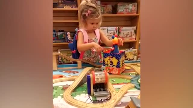 Try not to laugh while watching kids fails videos 😂😂