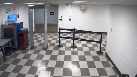 6134RHOBG3G308CLobby8Entrance_2021-01-06_18h40min01s733ms.mp4