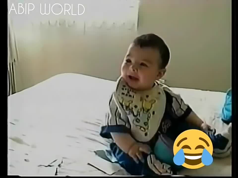 baby Laughter unstable funny video