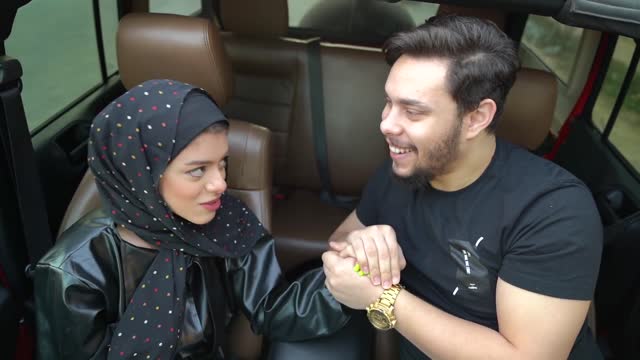 لما تقنع مراتك انك هتجوز عليها