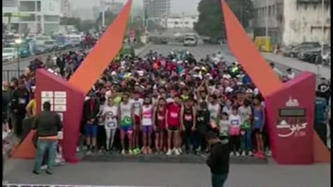 Pakistan's first marathon race begins in Karachi, large number of athletes and citizens participate