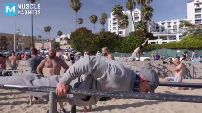 Bodybuilder Prank - Old Man Street Workout