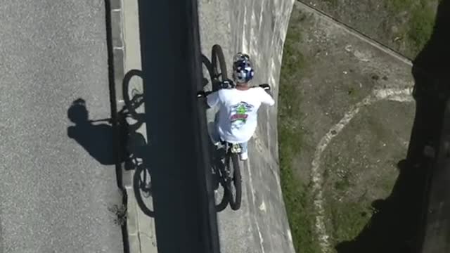 This is nuts 🤯 (via @Fabio Wibmer) #stunt #biking