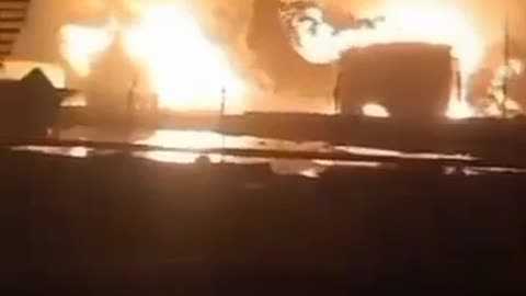 Massive destruction of the port of Hodeidah in Yemen after an Israeli bombing