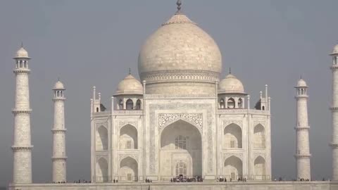 Taj Mahal Unbeliveable mystery facts