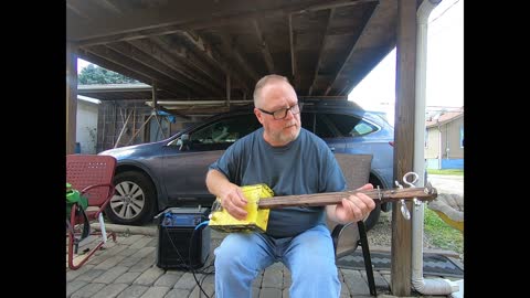 3 String Ammo Can Guitar built for under $30.00