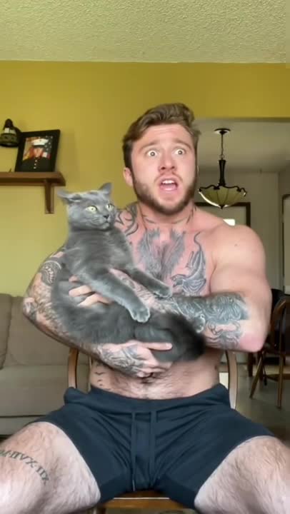 What a reaction 😳😳😳