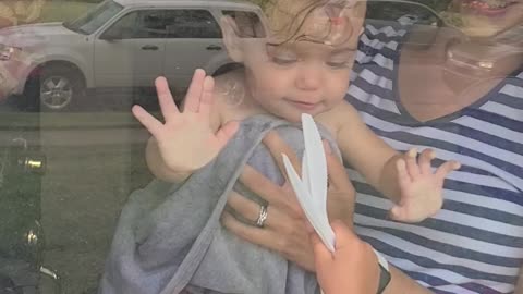 Libby is Trying to Escape!!