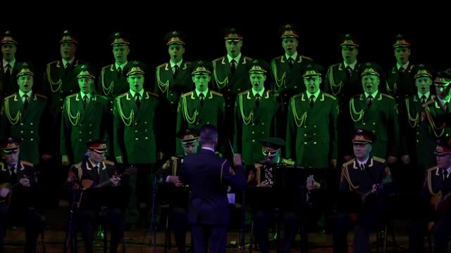 Forte e leggendaria - Polyushko - Coro Armata Rossa in concerto Modena Serate Russe in Italia 03-05-19 Festival&Contest