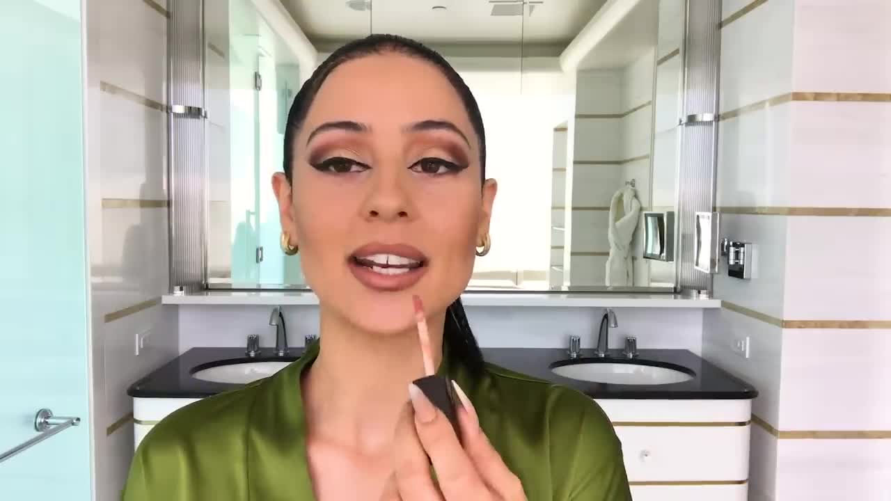 Euphoria’s Alexa Demie Shares Her ’90s Glam Tutorial _ Beauty Secrets