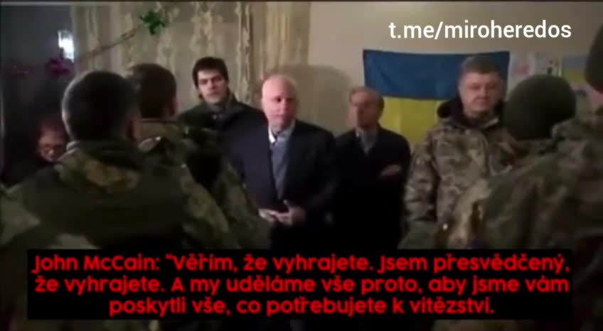 Senátoři USA Lindsey Graham a John McCain na setkání s neonacisty z praporu Azov