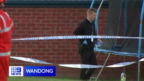 Gunman on run, father in hospital after shooting in Melbourne | 9 News Australia