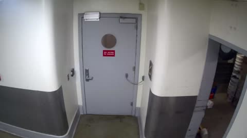 6128RHOBSBRSBST4Stairwell4_2021-01-06_15h40min01s477ms.mp4